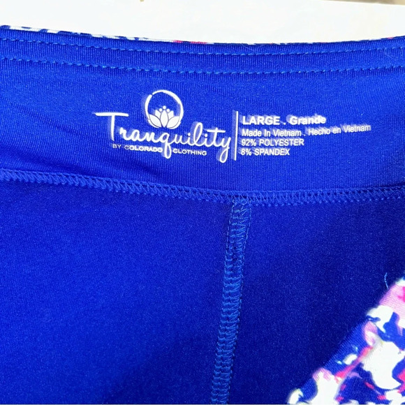 Tranquility by Colorado Clothing Blue Patterned Skort - Size Large - Picture 3 of 4